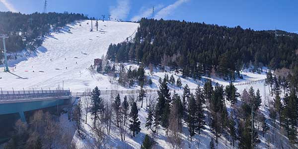 que-necesitas-esquiar-andorra